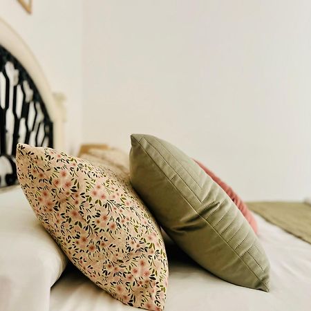 Housingleon Cardiles Leilighet Eksteriør bilde
