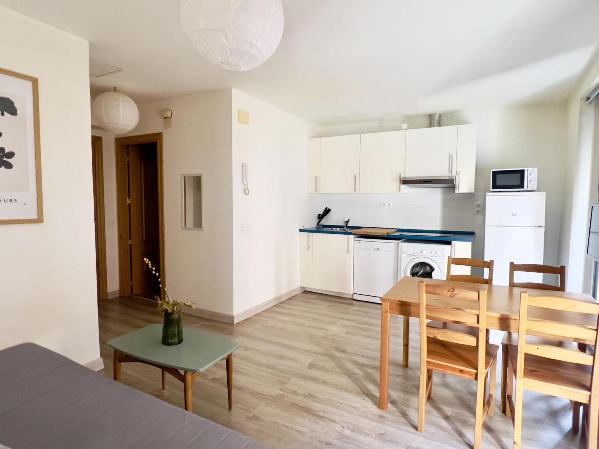 Housingleon Cardiles Leilighet Eksteriør bilde